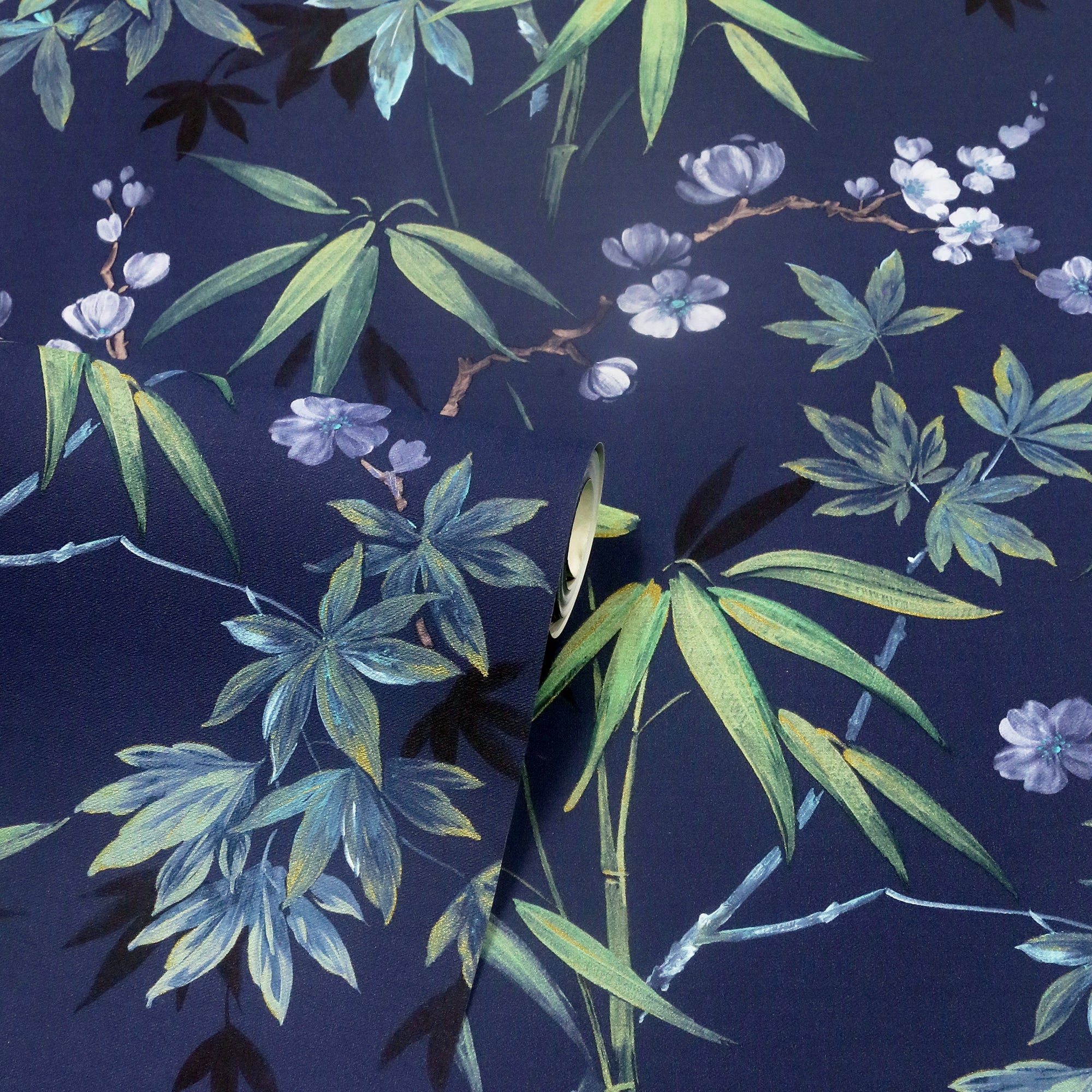 Jasmine Garden Navy Wallpaper