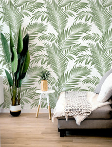 Artistick Tropical Palm Green Wallpaper